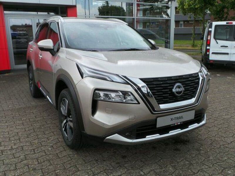 Nissan X-Trail 1.5 VC-T MHEV  Tekna 4x2 NAVI TEMP 360°