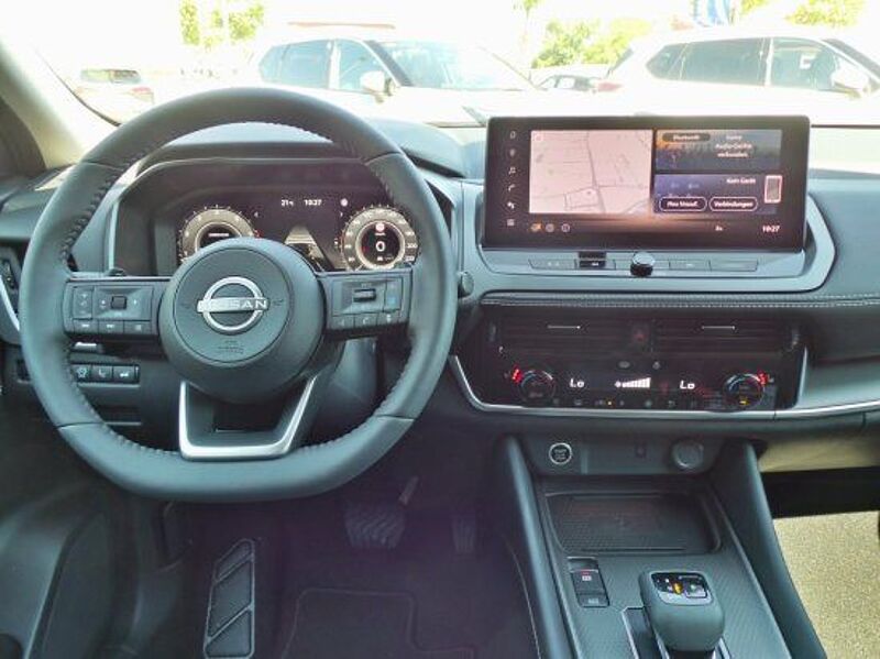 Nissan Qashqai 1.3 DIG-T X-Tronic N-Connecta Navi Klima