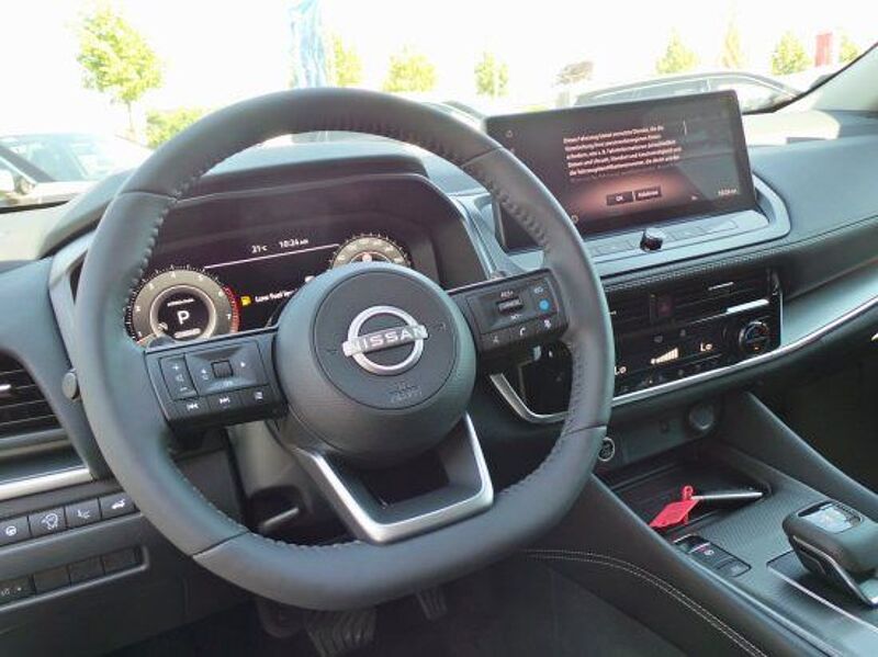 Nissan Qashqai 1.3 DIG-T X-Tronic N-Connecta Navi Klima