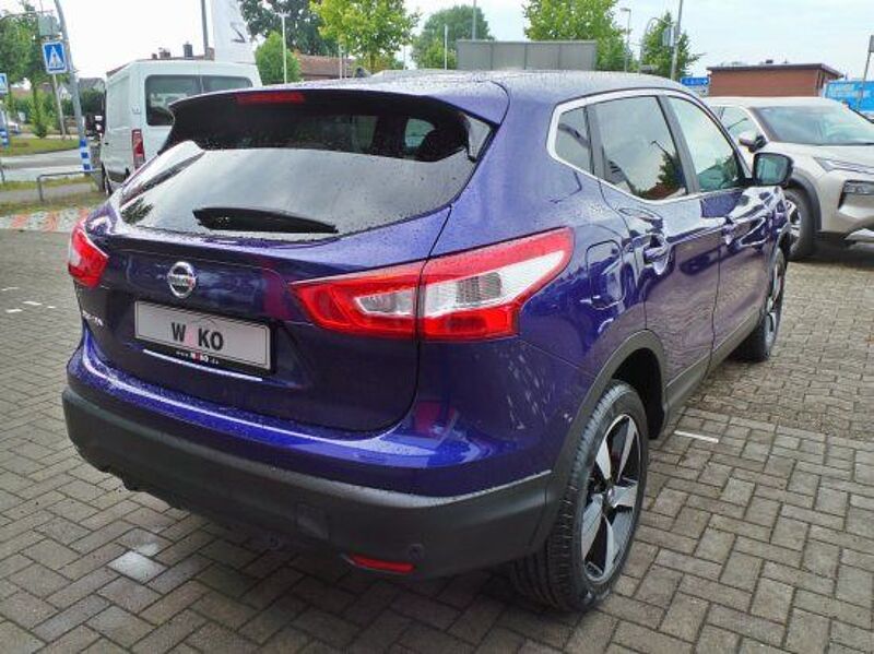 Nissan Qashqai 1.2 DIG-T N-Connecta 4x2  Navi Temp. 360