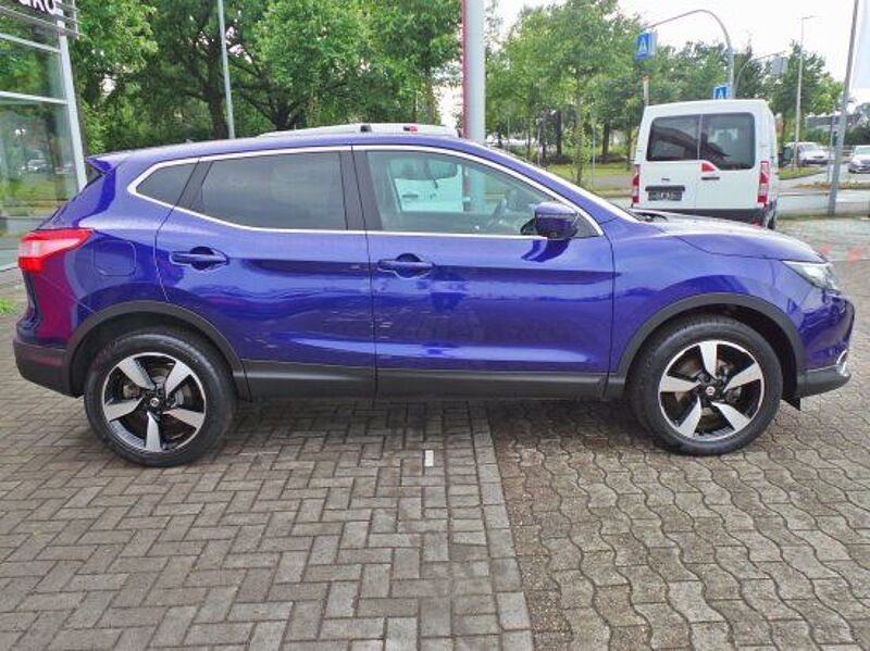 Nissan Qashqai 1.2 DIG-T N-Connecta 4x2  Navi Temp. 360