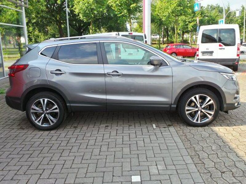 Nissan Qashqai 1.2 DIG-T  N-Connecta 4x2  Navi 360° AHK