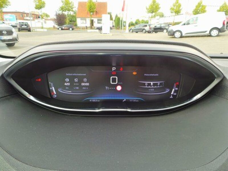 Peugeot 3008 1.2 PureTech 130  Active  PDC Temp. CarPlay