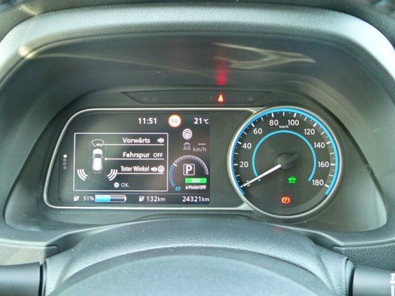 Nissan Leaf 40 kWh N-Connecta NAVI 360° ACC KLIMA App C