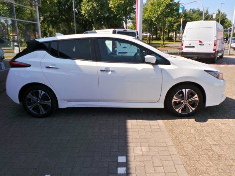 Nissan Leaf 40 kWh N-Connecta NAVI 360° ACC KLIMA App C