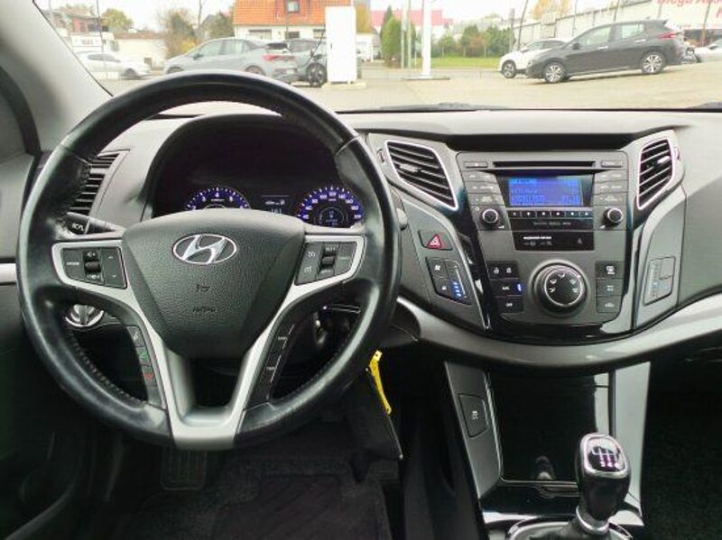 Hyundai i40 cw 1.6 5Star Edition Temp. Klima Freisprech.