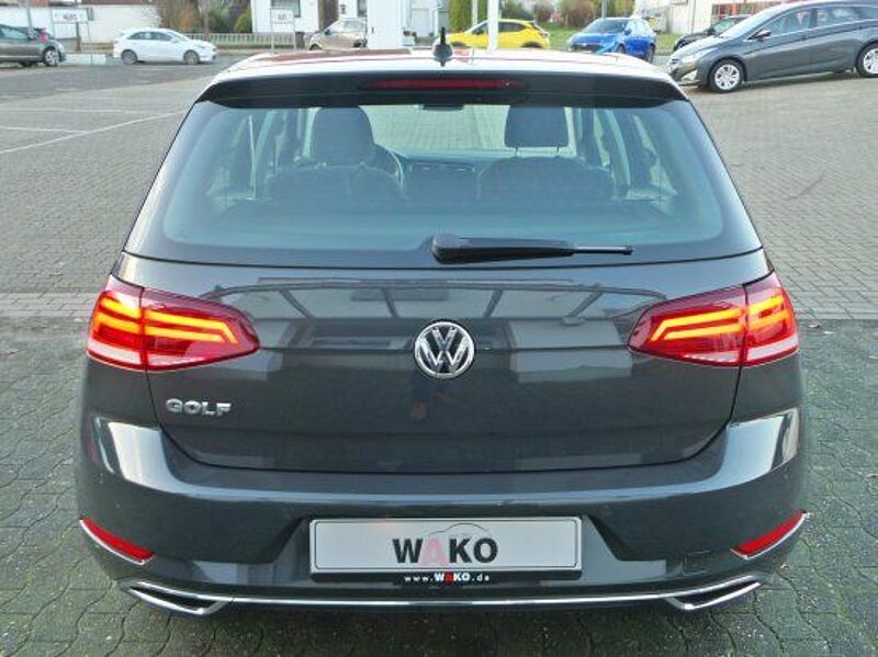 Volkswagen Golf VII 1.4 TSI BMT Highline ACC Light Assist A