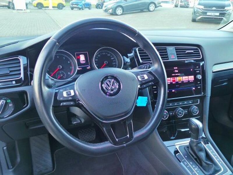 Volkswagen Golf VII 1.4 TSI BMT Highline ACC Light Assist A