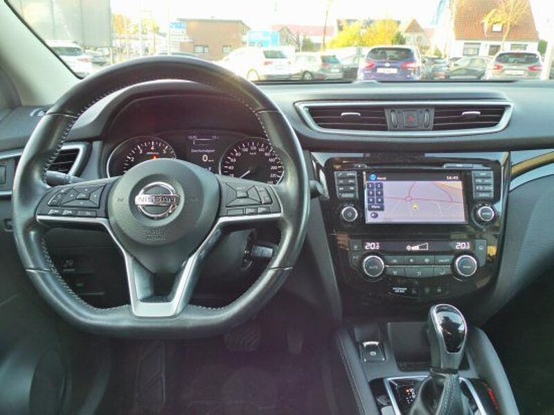 Nissan Qashqai 1.2 DIG-T  Acenta 4x2 Navi R-kamera Temp