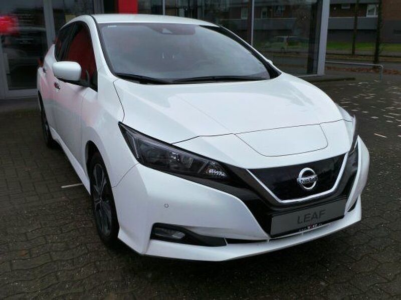 Nissan Leaf N-Connecta 40 kWh 360° Navi Abstandstemp. K