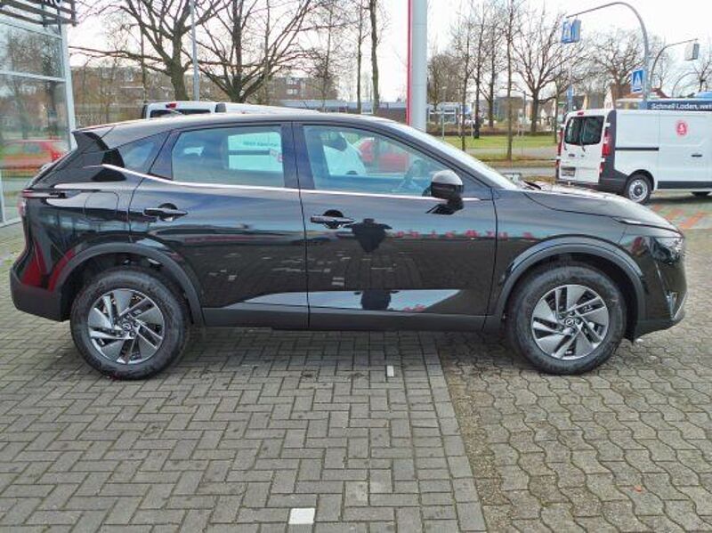 Nissan Qashqai 1.3 DIG-T MHEV Acenta R-kamera Wipak Nav