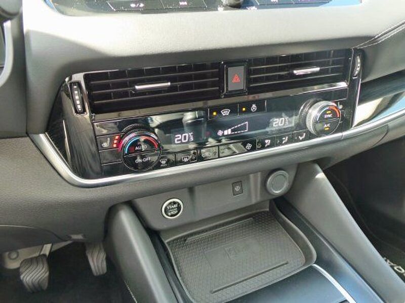 Nissan Qashqai 1.3 DIG-T  N-Connecta Navi Klima 360° Wi